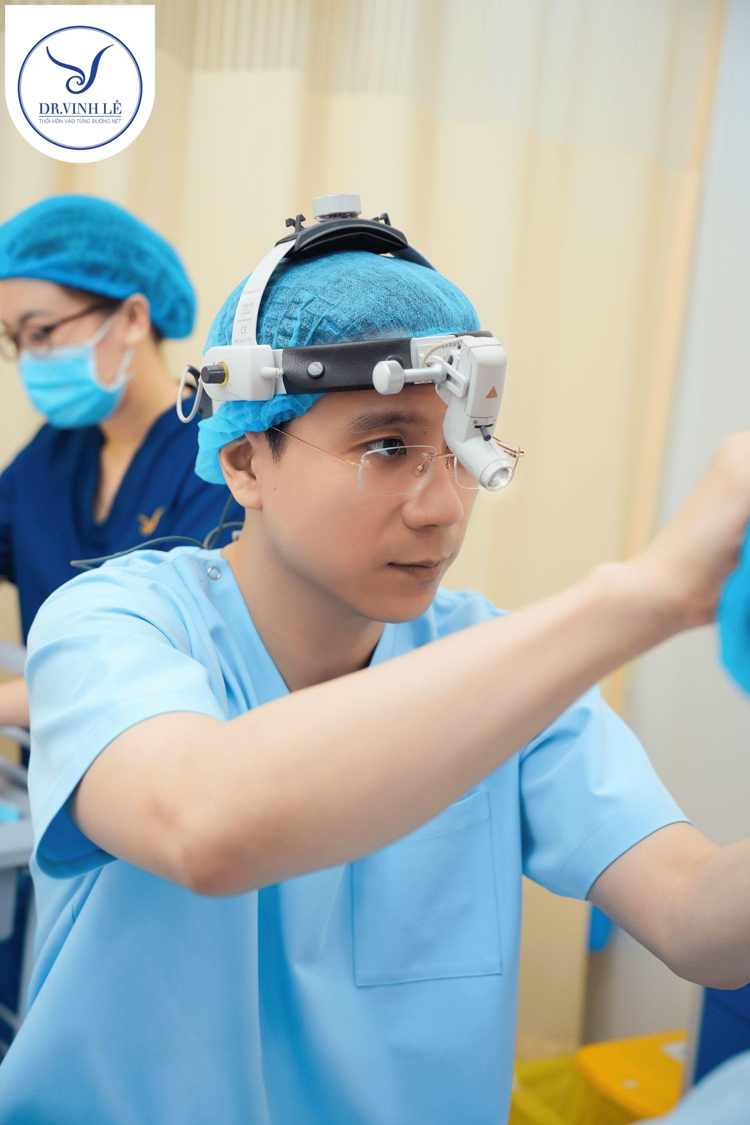 Chăm sóc sau phẫu thuật rất quan trọng để có khuôn ngực đẹp